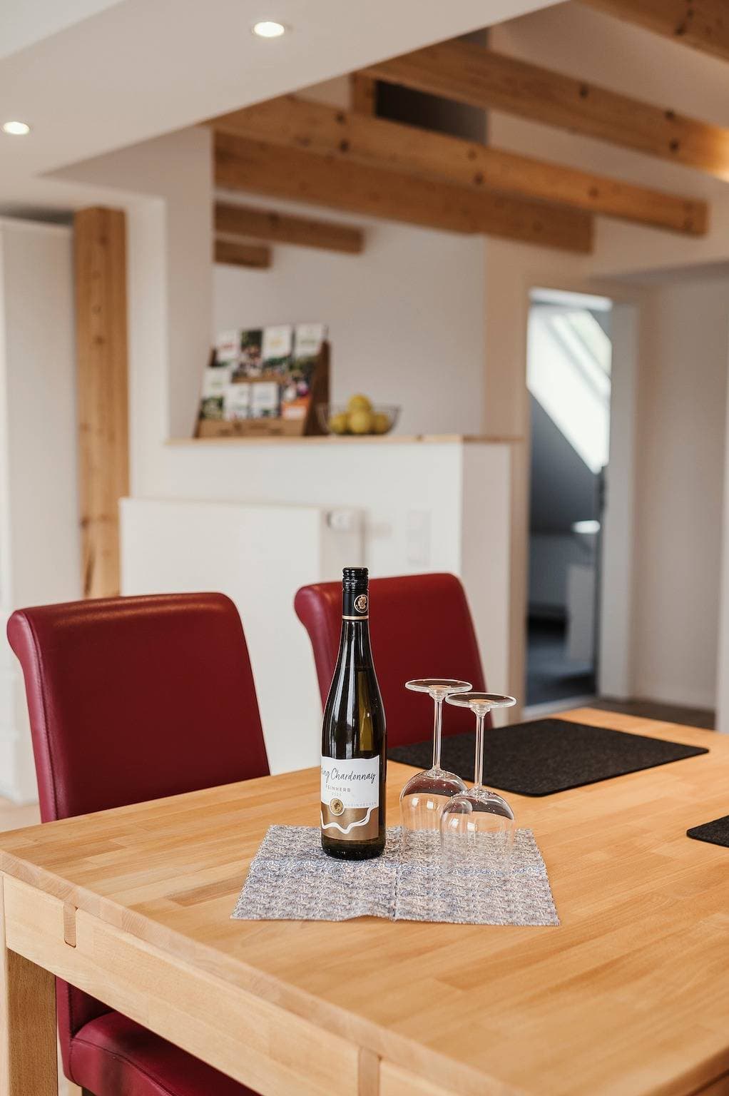Foto 4 von 19: Ferienwohnung 'Habichthorst' mit großer Loggia und Gemeinschaftsgarten, herrlicher Ausblick