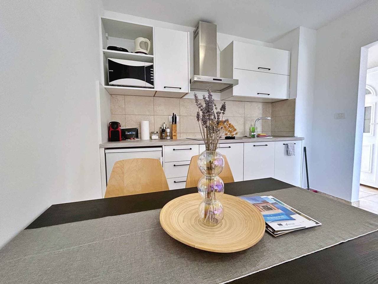 Foto 5 von 33: Ferienwohnung mit Balkon und Grillmöglichkeit