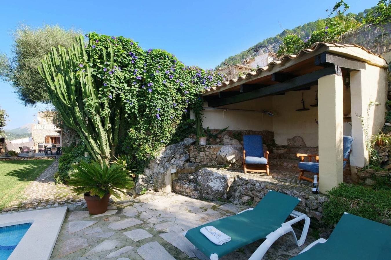 Foto 4 von 35: Ferienhaus 'Can Moragues' mit Bergblick, WLAN und Klimaanlage