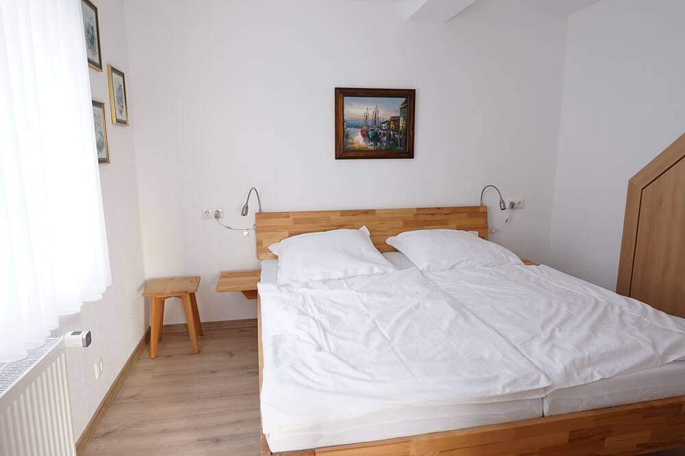 Foto 3 von 21: FeWo Walter - St. Andreasberg, Südhangterrasse, ruhig, WLAN,  2025  renoviert