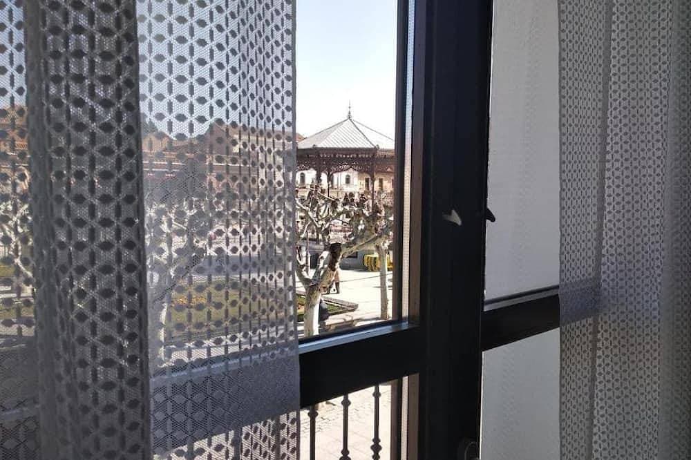 Foto 7 von 7: Spacious 4-bedroom condo in tranquil Alcalá de Henares -One-Bedroom Apartment