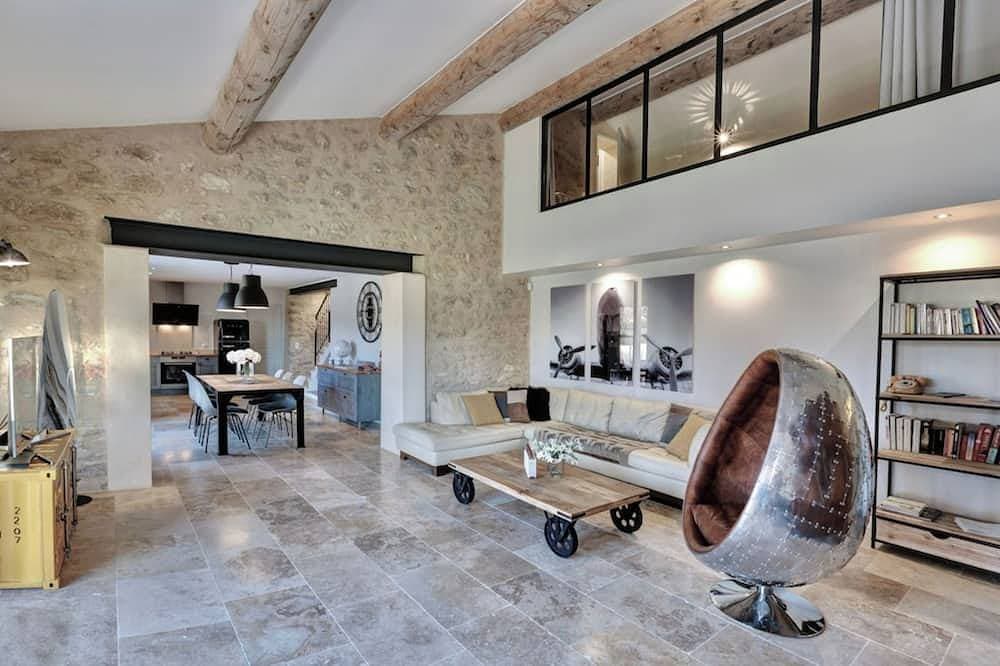 Foto 10 von 30: Luxurious 5* stone farmhouse