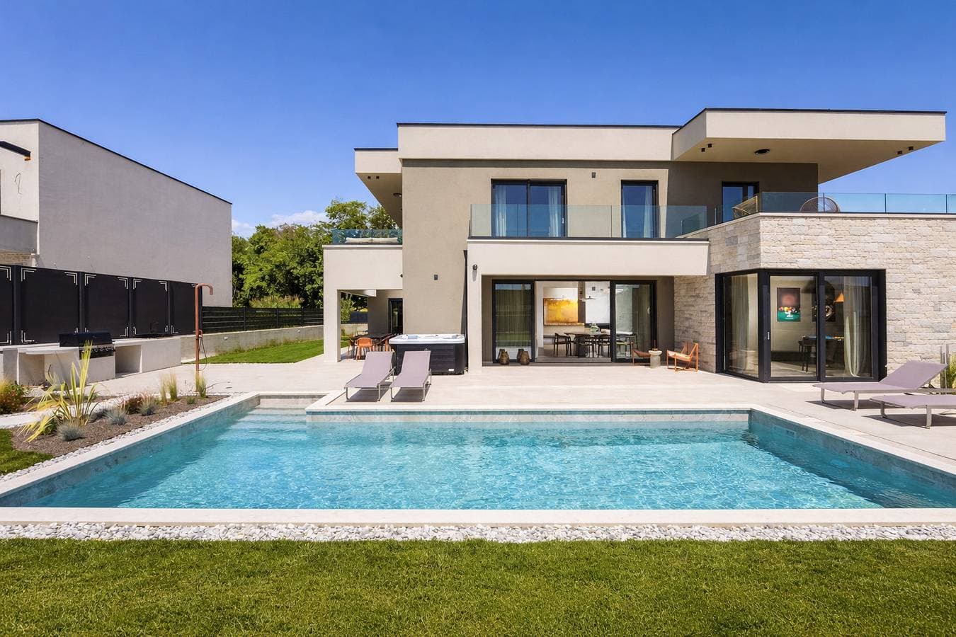 Beach Luxury House Limes 1