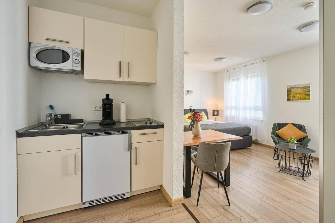 Foto 9 von 11: Studio Apartment with balcony 3