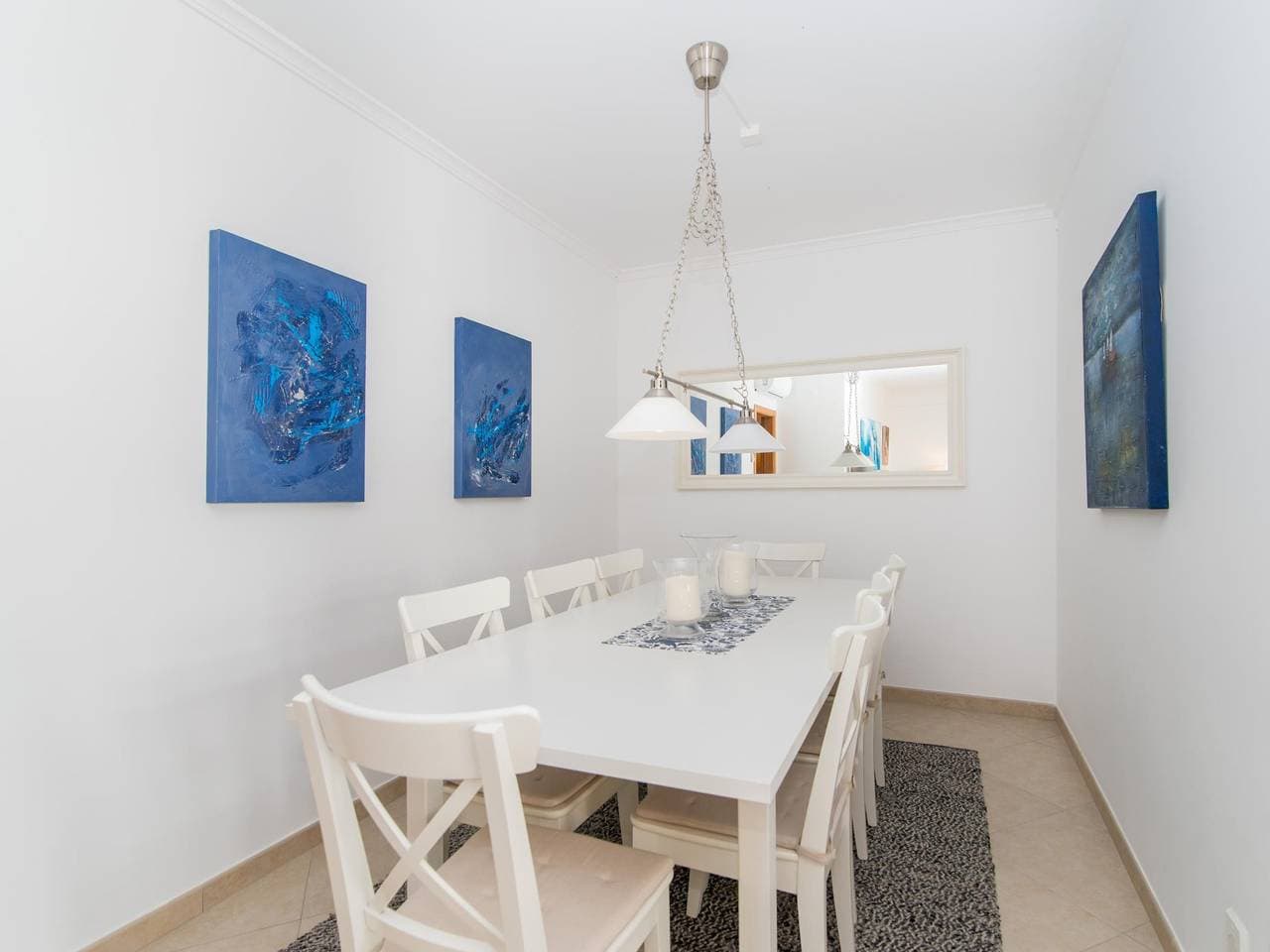 Foto 7 von 38: Ferienwohnung für 8 Personen mit Pool