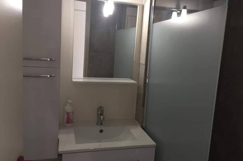 Foto 8 von 26: Hervorragend renovierte Wohnung von 45 m2 direkt am Meer mit großer Terrasse