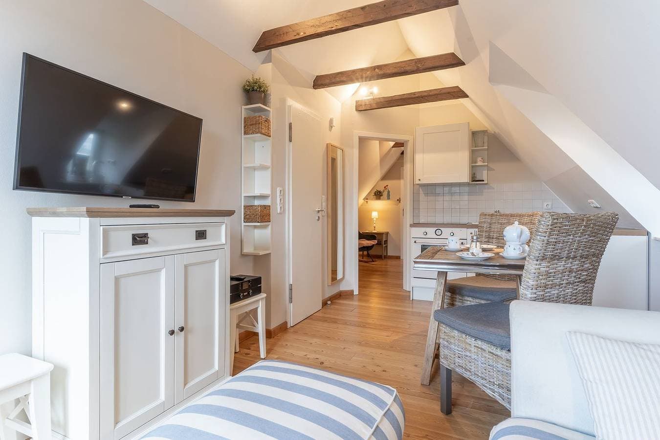 Foto 4 von 23: Kuschelnest - Kleines Appartement in Top Lage mit Dachterrasse!