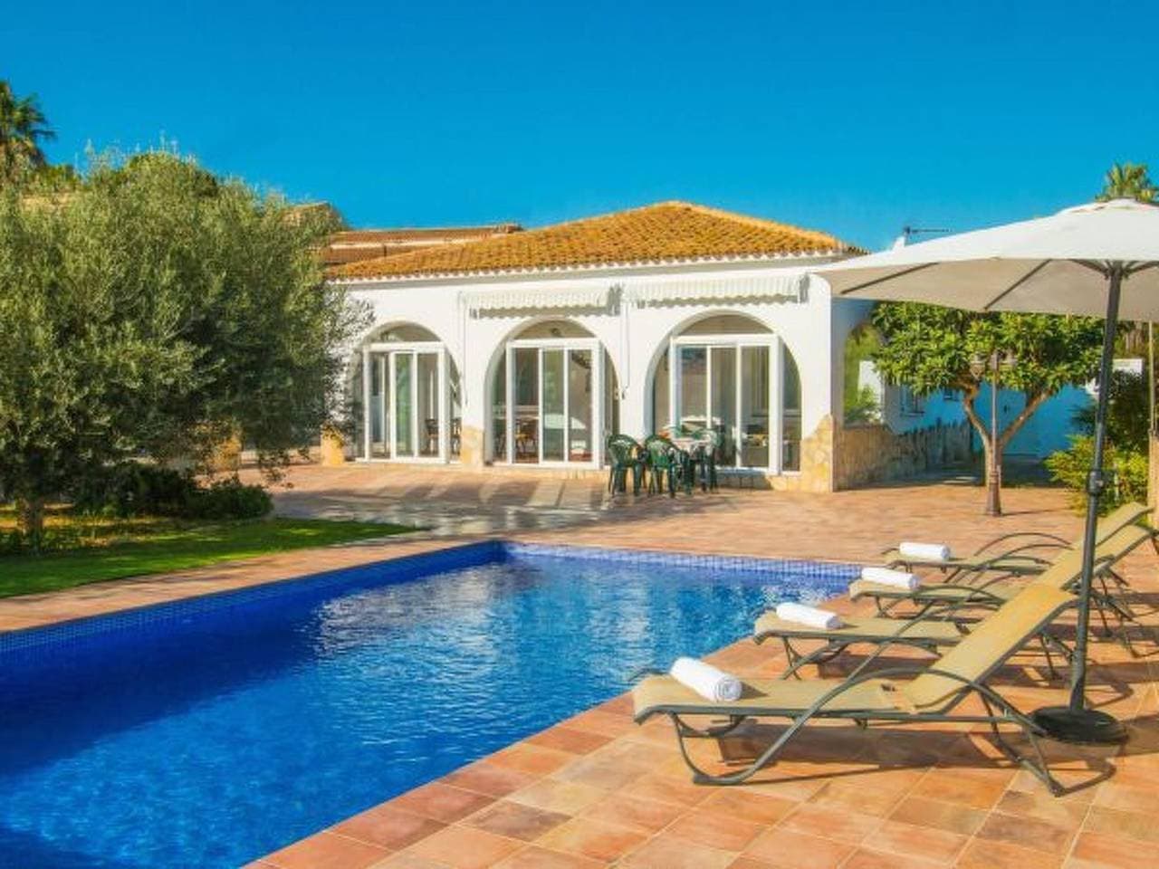 Villa Garlanda - PlusHolidays 1