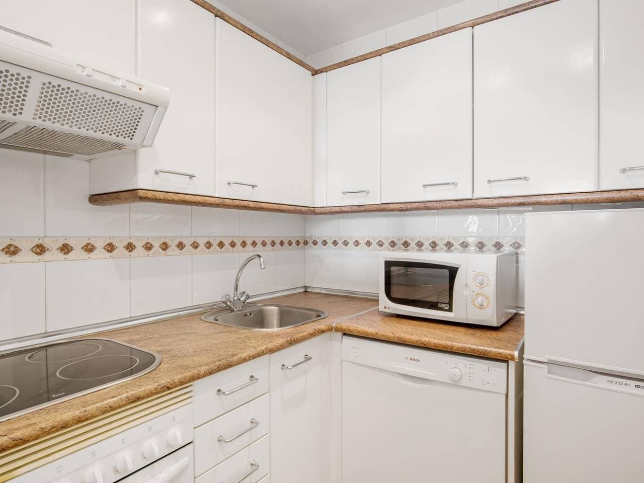 Foto 12 von 24: Ferienwohnung für 4 Personen mit Terrasse