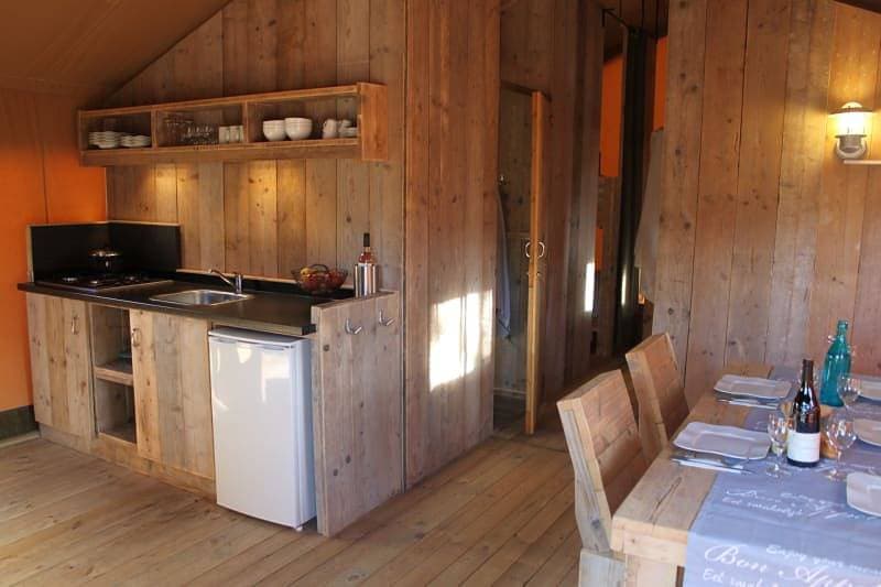 Foto 4 von 42: Rcn les Collines de Castellane — Tente safari Laurier