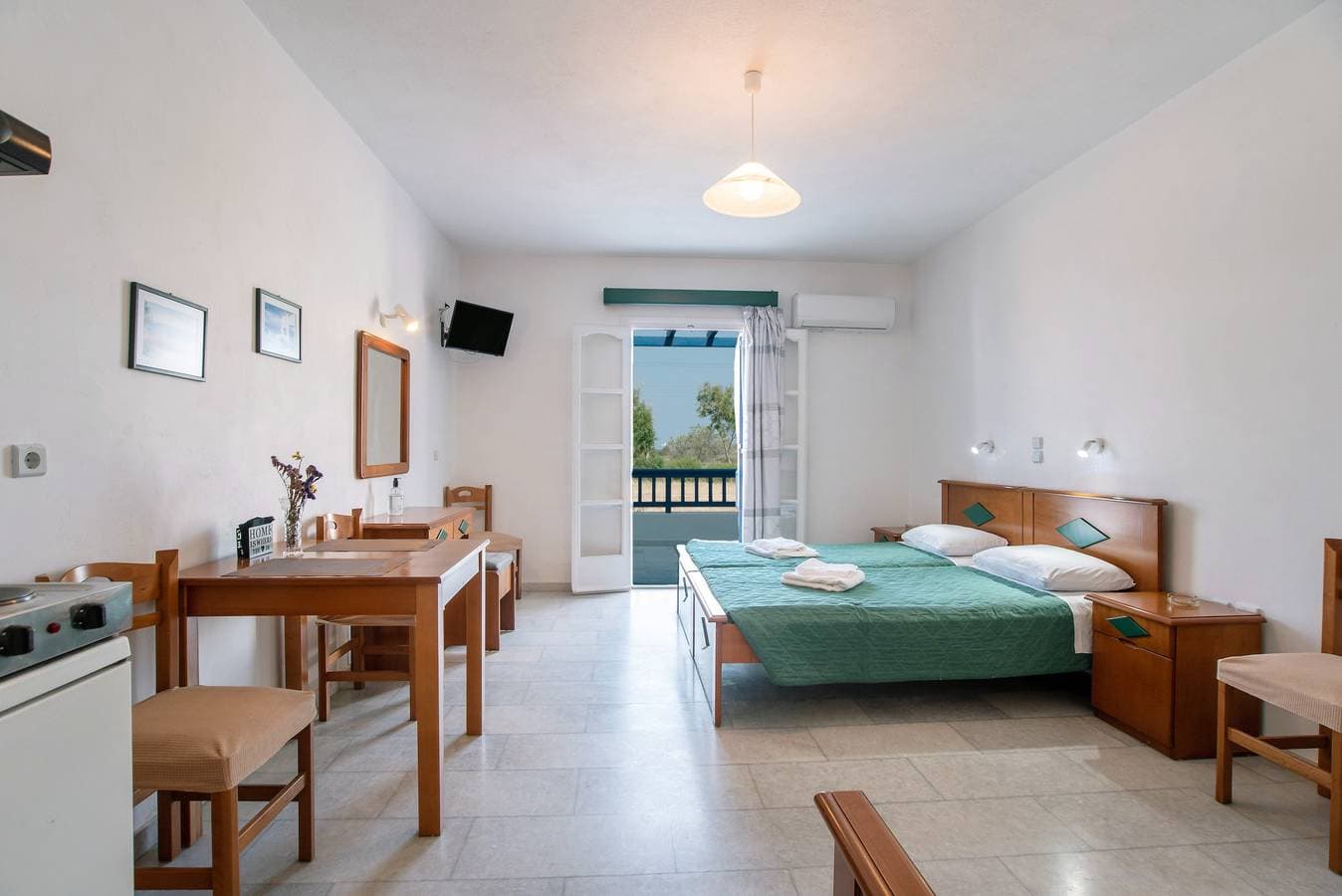 Foto 2 von 24: Ferienwohnung 'Studio 6' mit Meerblick, Wi-Fi und Klimaanlage