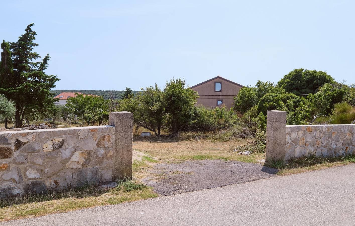 Foto 11 von 16: Malerischer Rückzugsort an der Küste mit Terrasse und Klimaanlage