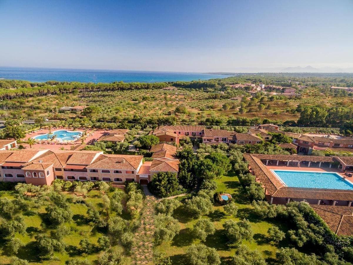 I Giardini di Cala Ginepro Hotel Resort 1