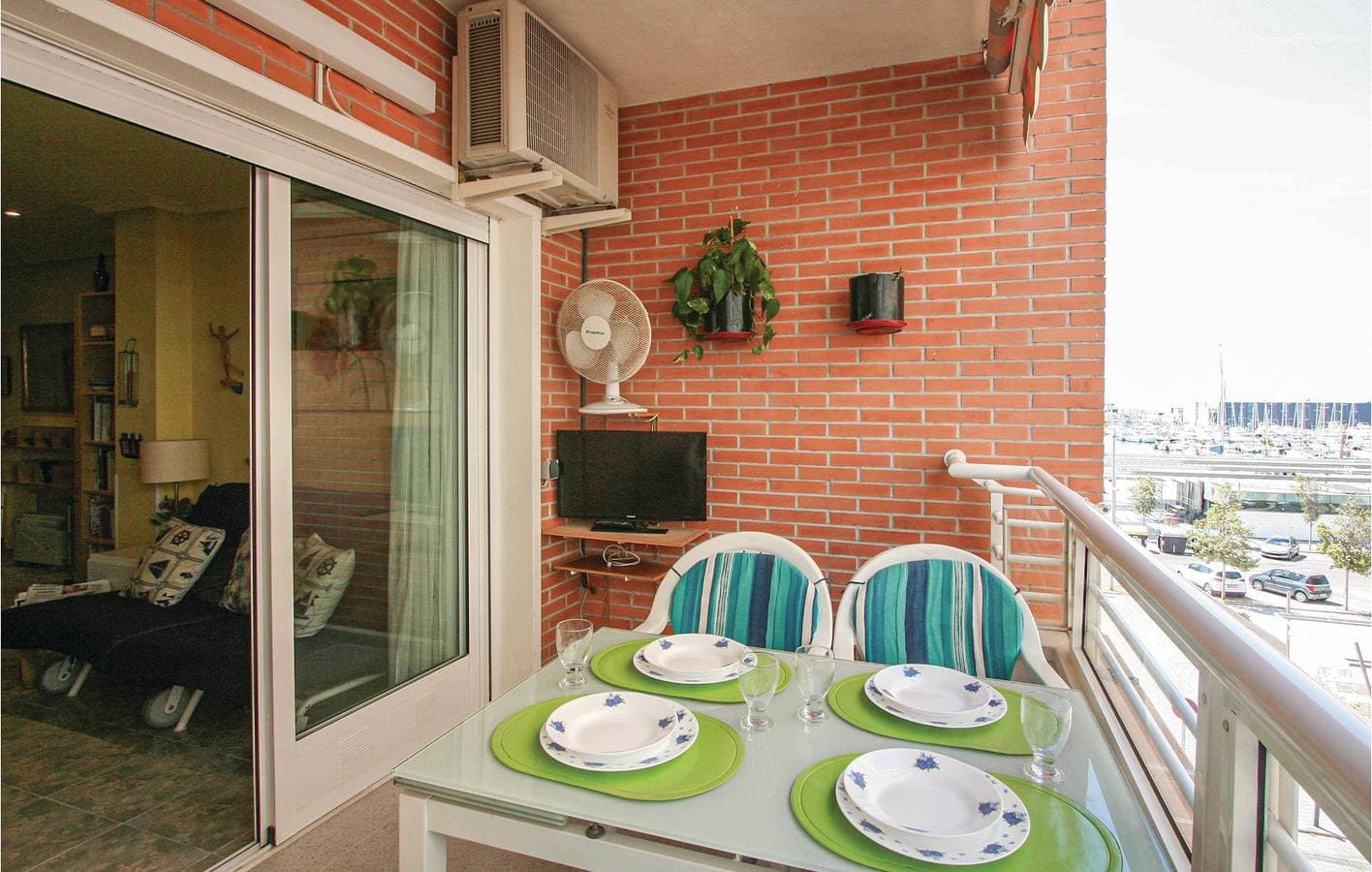 Appartement am Meer mit Terrasse und AC, 1,5 km zum Strand 1