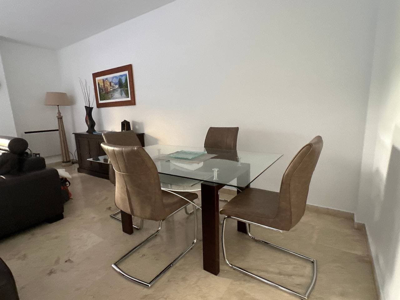 Foto 5 von 43: Geräumige Erdgeschosswohnung mit Gemeinschaftspool, Terrasse & WLAN