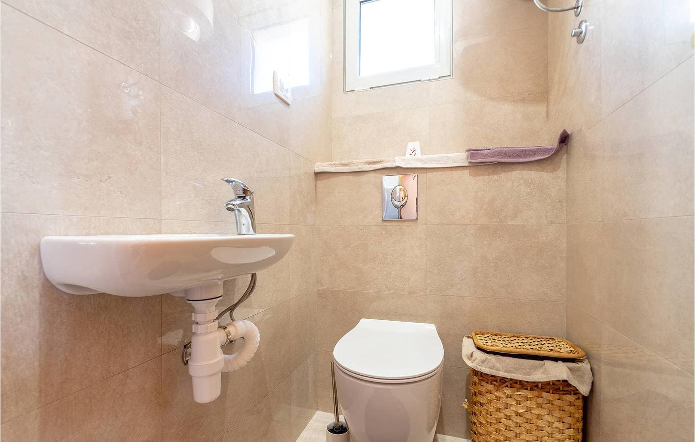 Foto 12 von 21: Reizende Ferienwohnung mit Garten, Terrasse und Zugang zum Strand