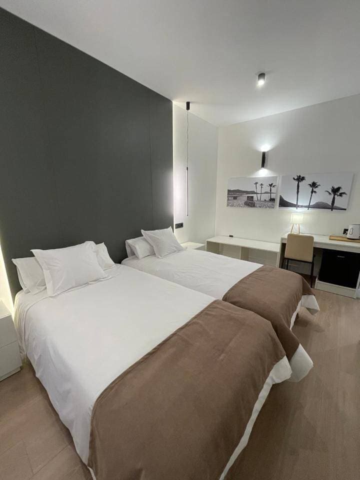 Foto 6 von 10: Twin Room with Balcony