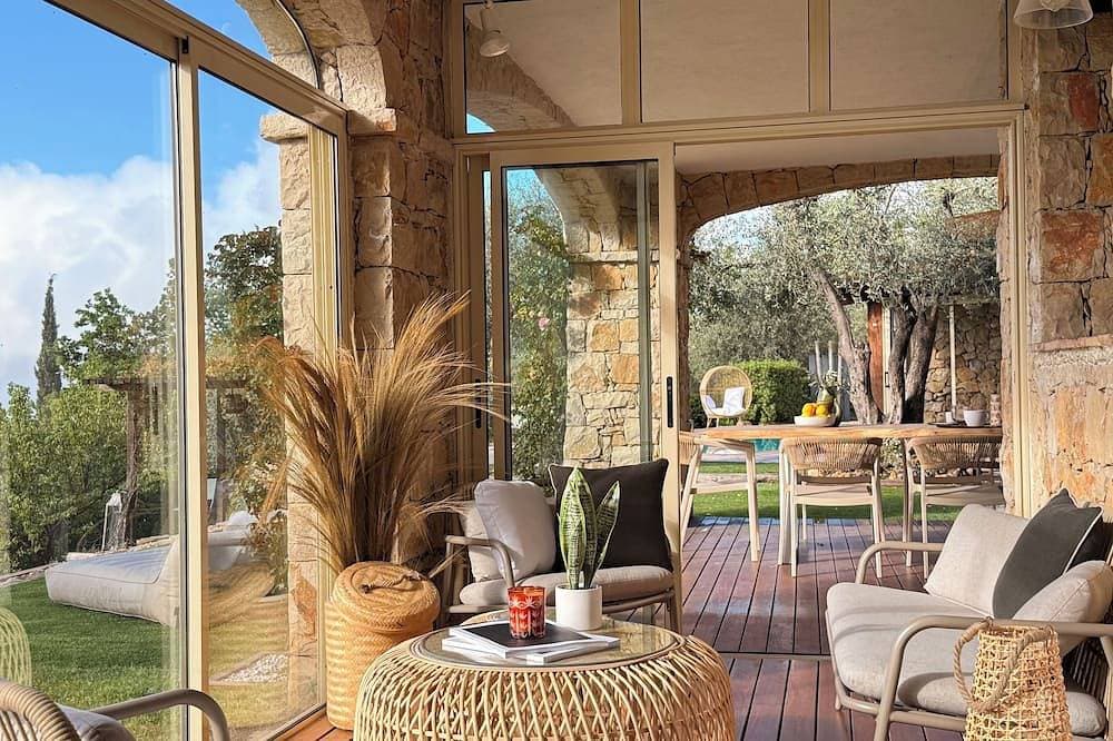 Foto 11 von 30: Plen Souleu High Standing Villa, pool,  Jacuzzi, Sauna and AirCo By Sunset