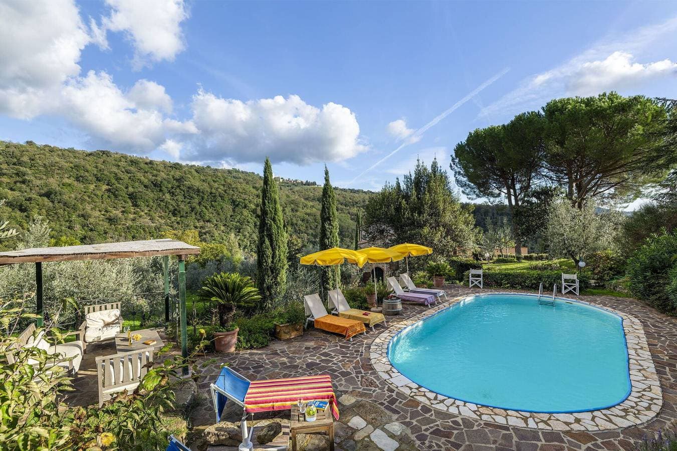 Foto 4 von 39: Villa für 6 Personen mit Pool