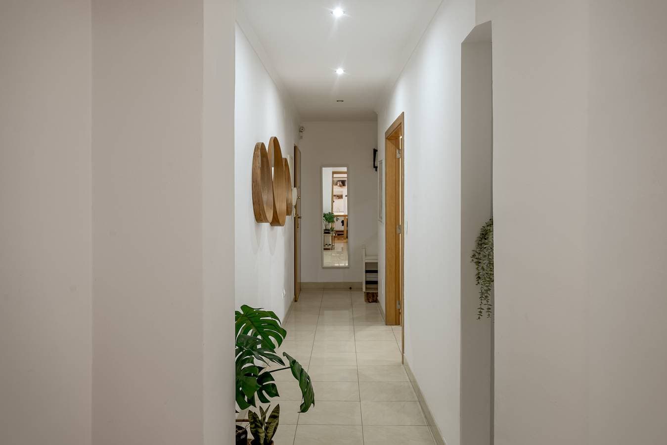 Foto 11 von 30: Carcavelos Bright & Modern Apartment