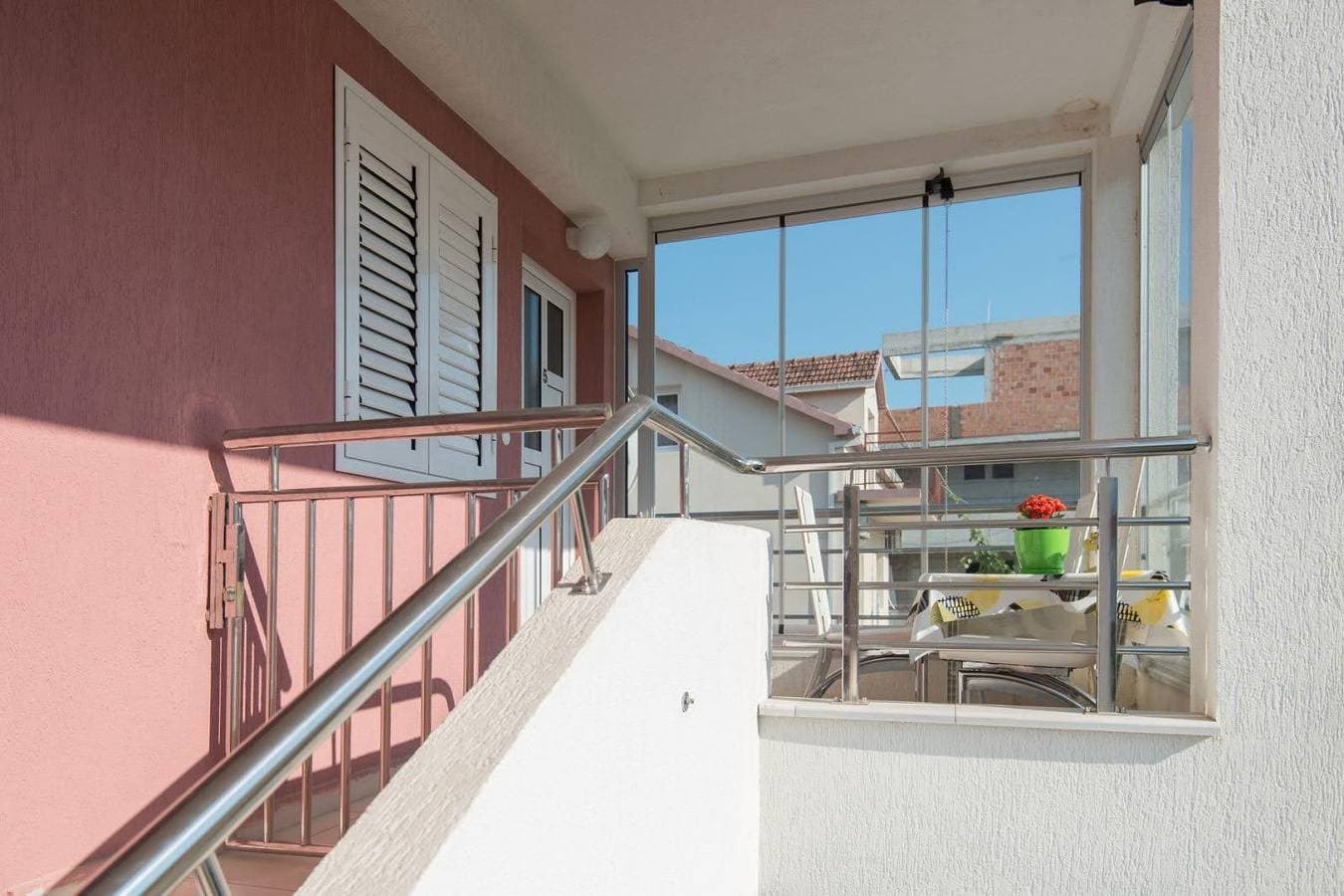 Modernes Apartment am Meer mit Balkon - Erika, Donja Lastva 1