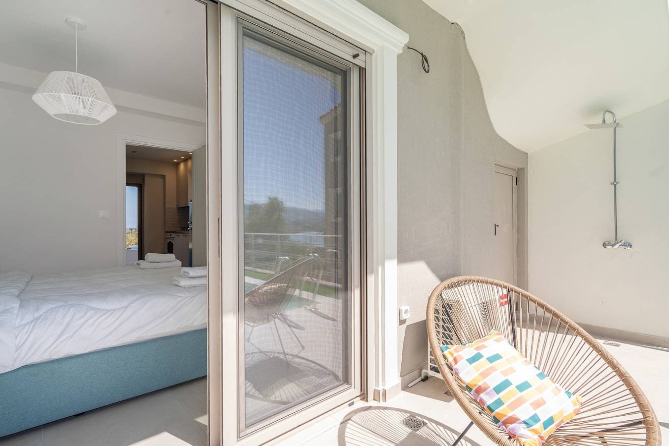 Foto 13 von 28: Apartment „White Shale Lux Suite“ mit Balkon und WLAN
