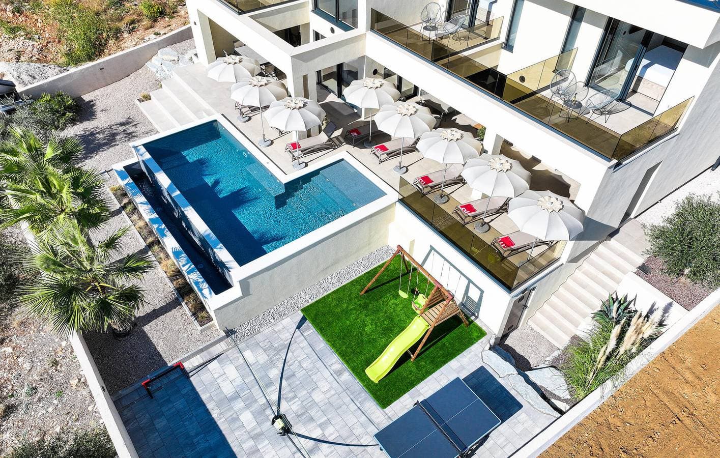 Foto 8 von 64: Modernes Apartment mit Pool, WLAN und Parkplatz in der Nähe von Novigradsko – Mehr