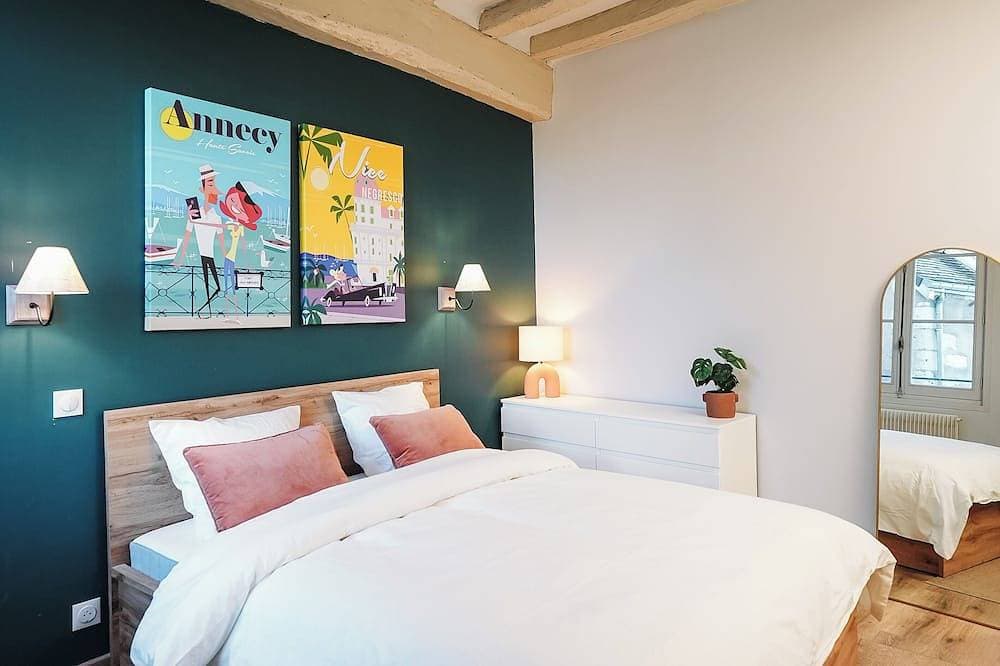 Foto 3 von 17: Charming urban retreat with city views