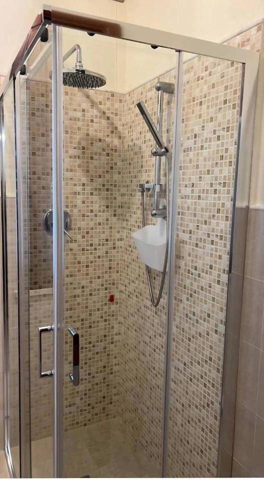 Foto 10 von 32: Superior Double Room with Internal Private Bathroom