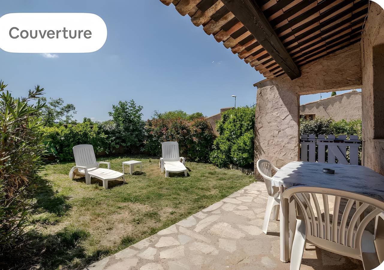 Foto 10 von 35: Ferienhaus 'Maison, Piscine, Chiens acceptés, Var, Wifi' mit Gemeinschaftspool, privater Terrasse