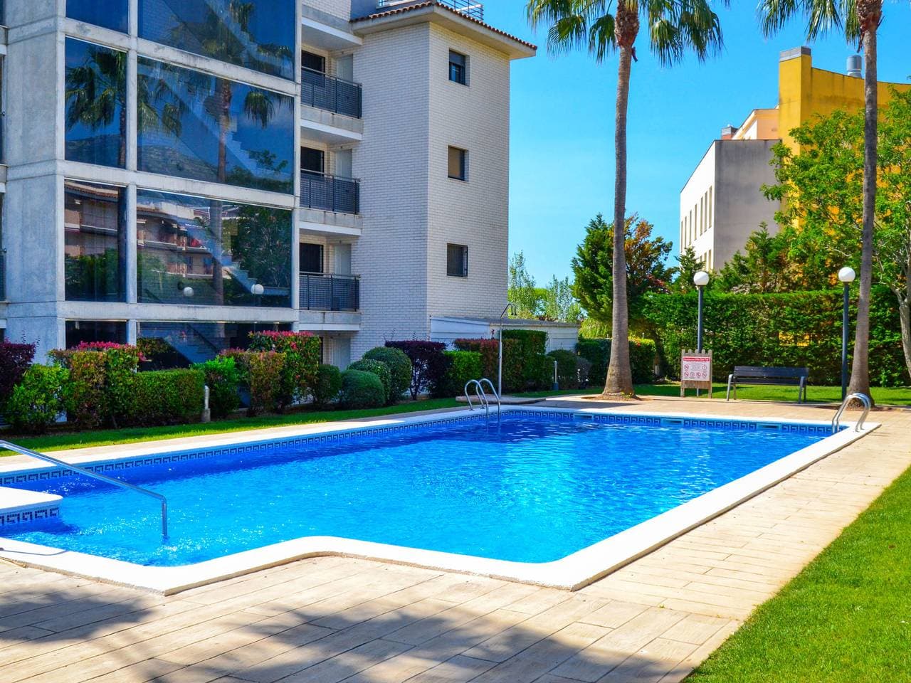 Vila del Far: Appartementhaus Vila del Far 1