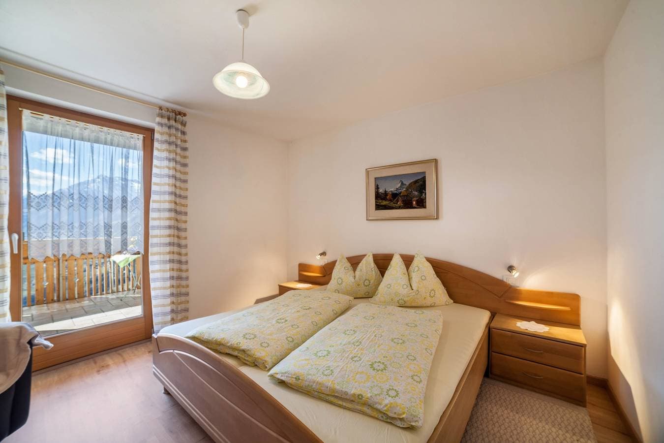Foto 8 von 24: Ferienwohnung 'Roath Hof 3' mit Bergblick, Gemeinschaftsgarten und Wi-Fi
