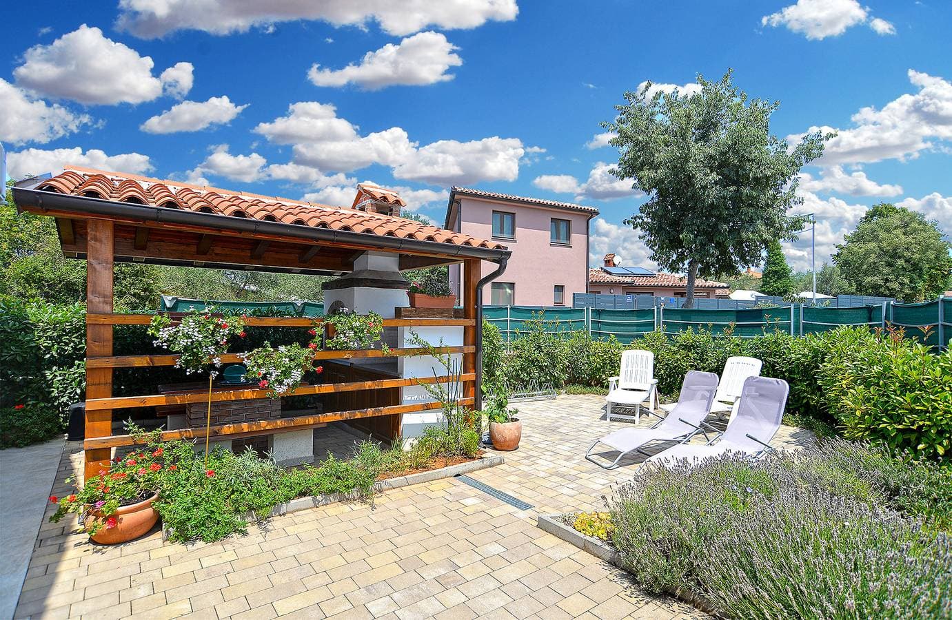 Foto 8 von 27: Ferienhaus für 4 Personen mit Terrasse