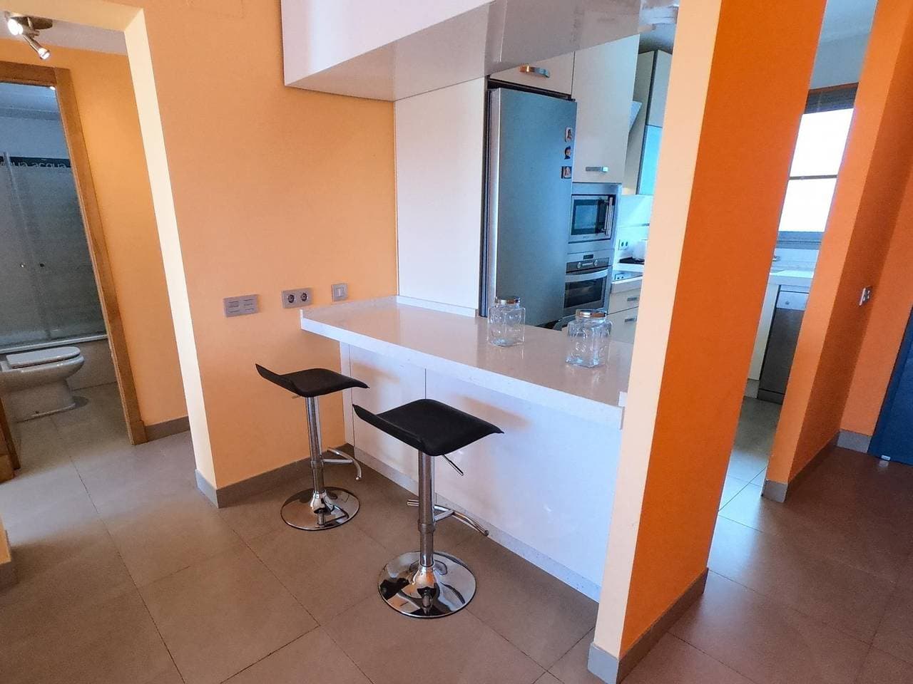 Foto 12 von 26: Moderne Ferienwohnung in Wohnanlage mit Gemeinschaftspool
