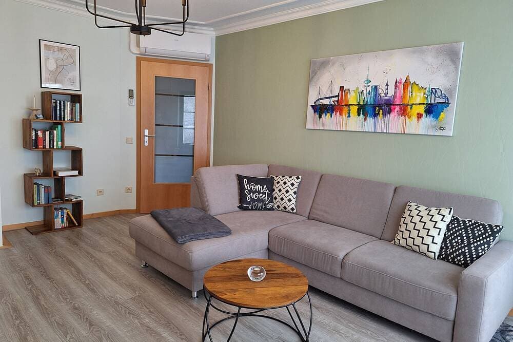Foto 8 von 25: \"Schwalbennest\" moderne, klimatisierte Ferienwohnung, nah bei  Plau am See.