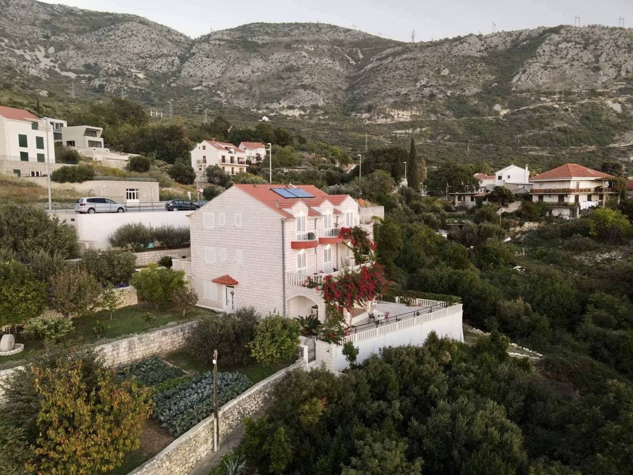 Foto 10 von 11: Villa Panorama Dubrovnik - Comfort Double Room with Balcony and Sea View