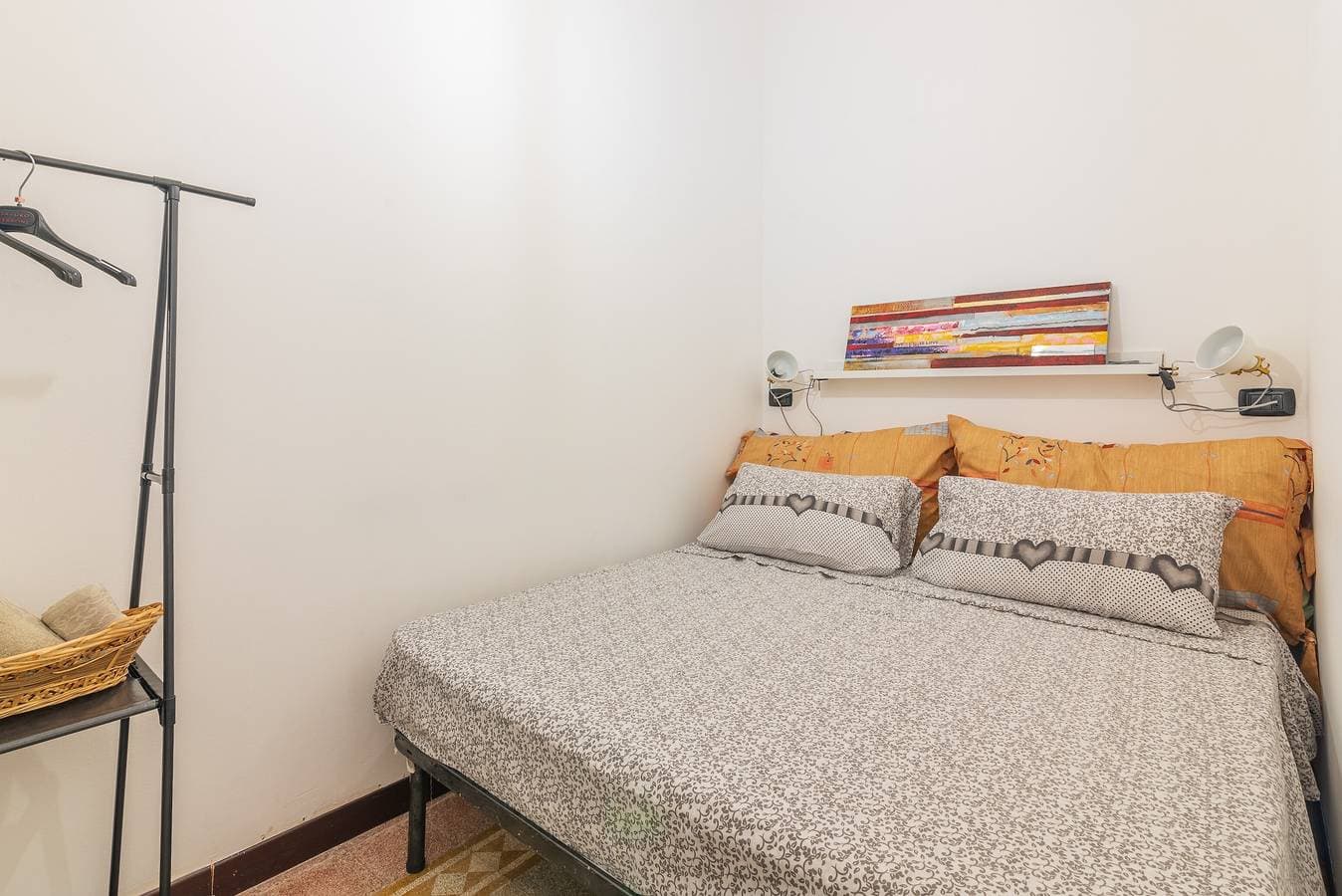 Foto 5 von 22: Apartment 'Casa Pepes Centro Ortigia' mit Gemeinschaftsgarten, WLAN und Klimaanlage