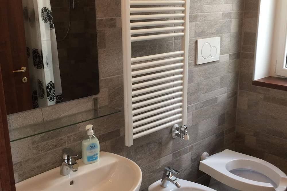 Foto 4 von 25: Eine herrliche Terrasse mit Blick auf das Meer - Finale Ligure