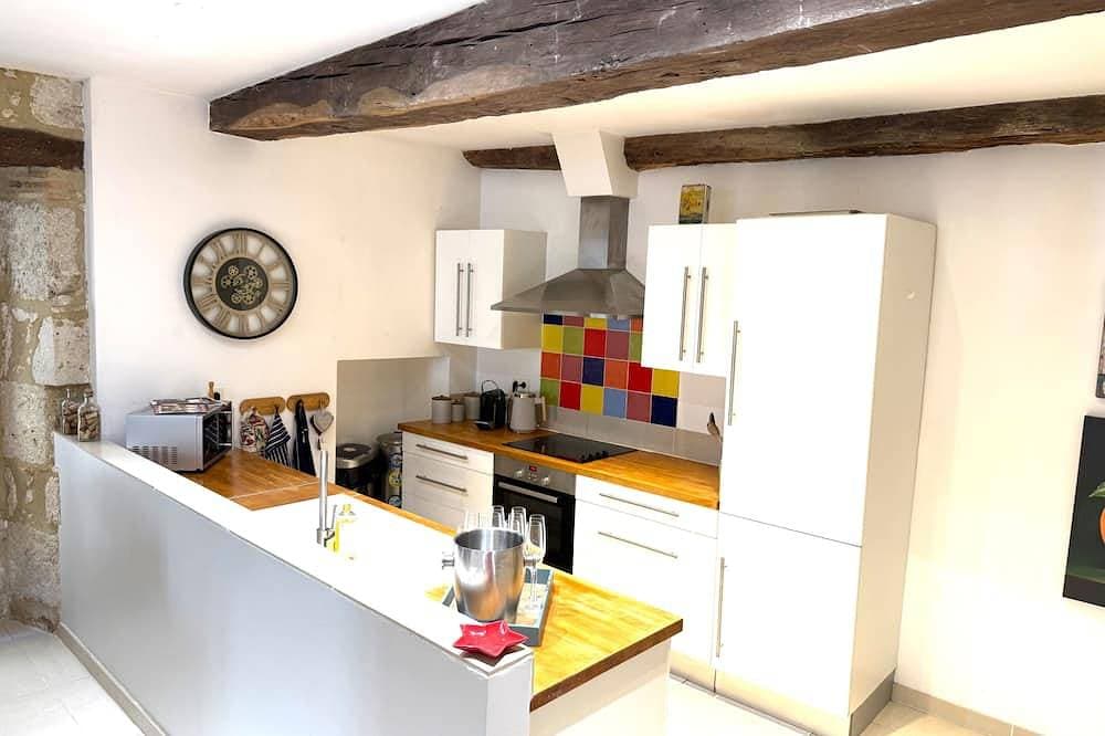 Maison Girasol, Sleeps 4 w/ Pets On Request 1