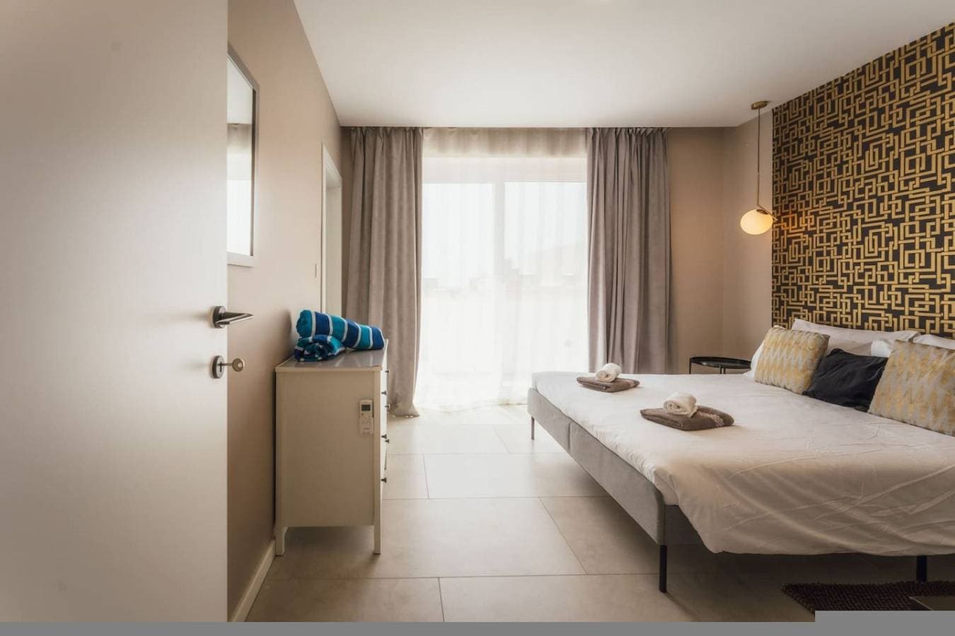 Foto 6 von 42: Ferienwohnung für 4 Personen mit Balkon