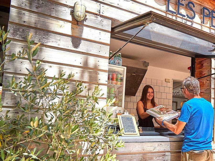 Foto 7 von 27: Camping La Plage d'Argens - Zelt 5 personen - 2 Schlafzimmer | 4-5 Schlafplätze | Kein Bad | Klimaanlage