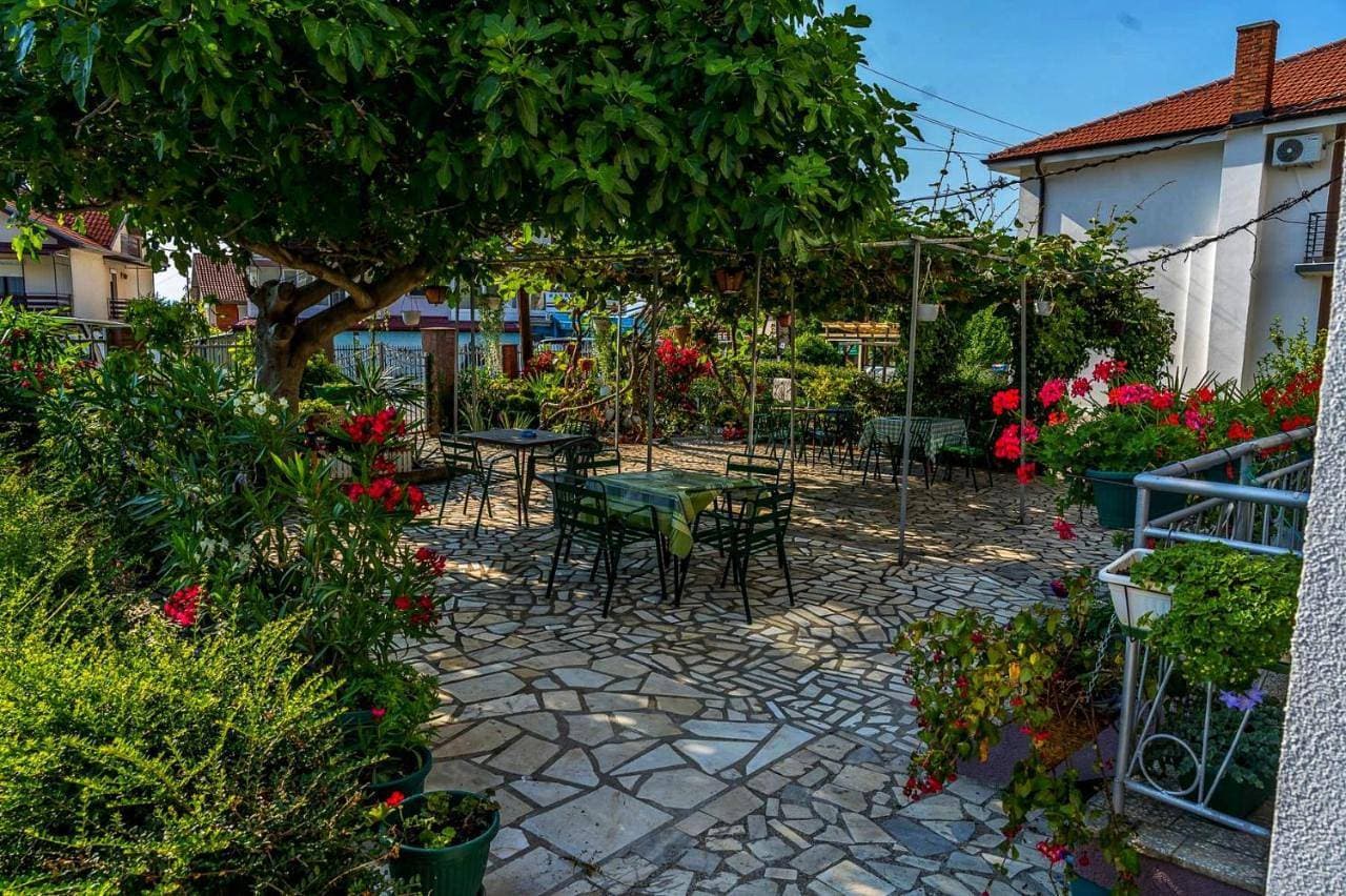 Villa GARDEN Pestani 1
