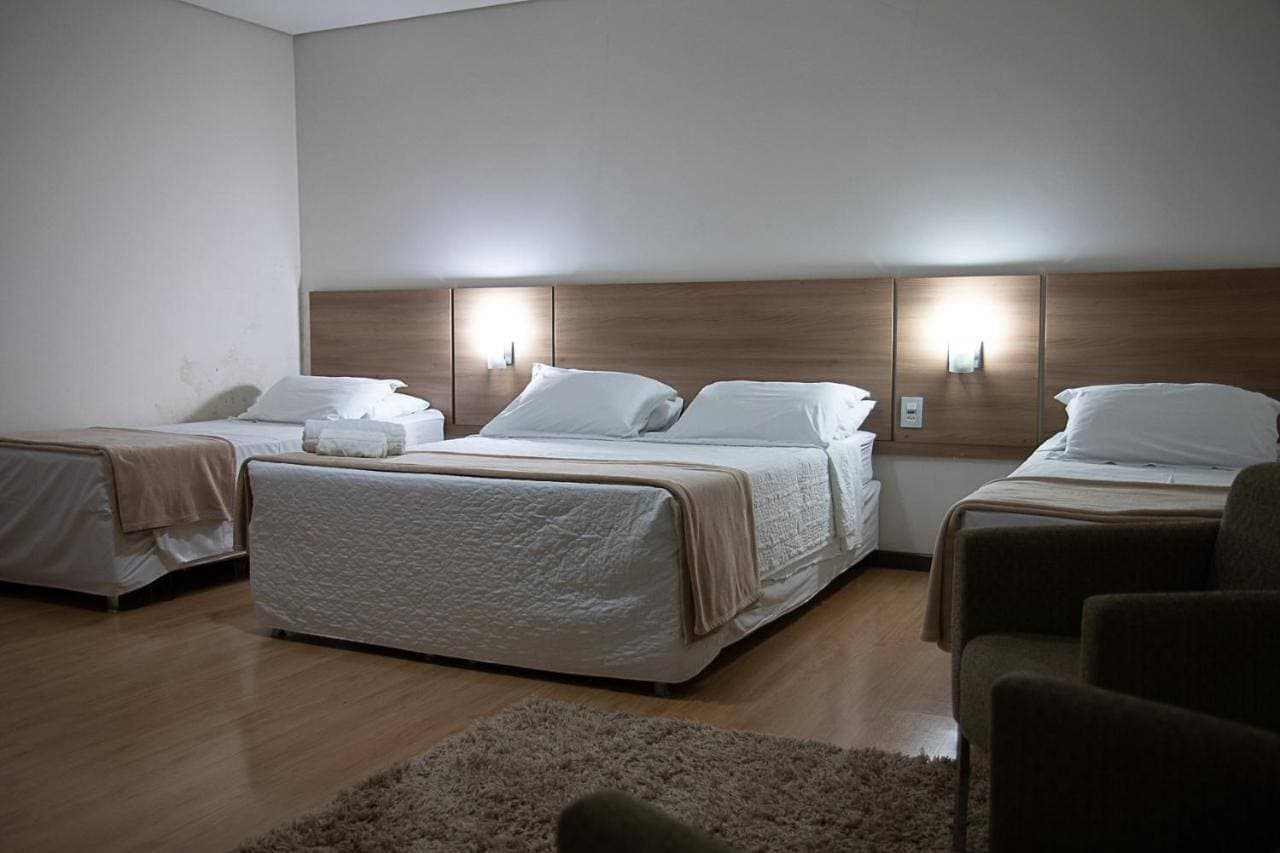 Foto 7 von 8: Quadruple Room