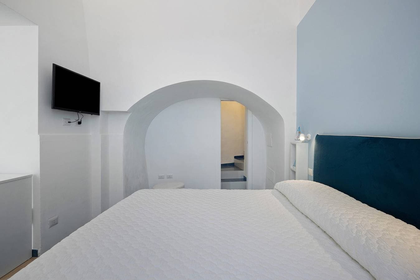 Foto 10 von 31: Zimmer 'Amalfi Sea View' mit Meerblick, WLAN und Klimaanlage