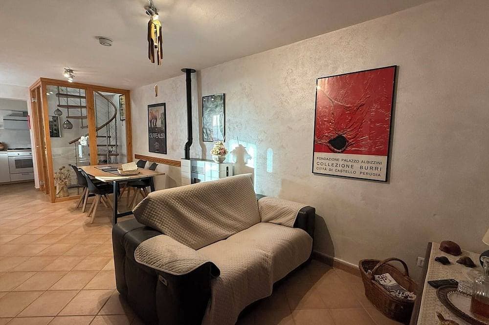 Foto 8 von 30: Komplettes Haus mit allem Zubehör mit Panoramablick und externer Veranda