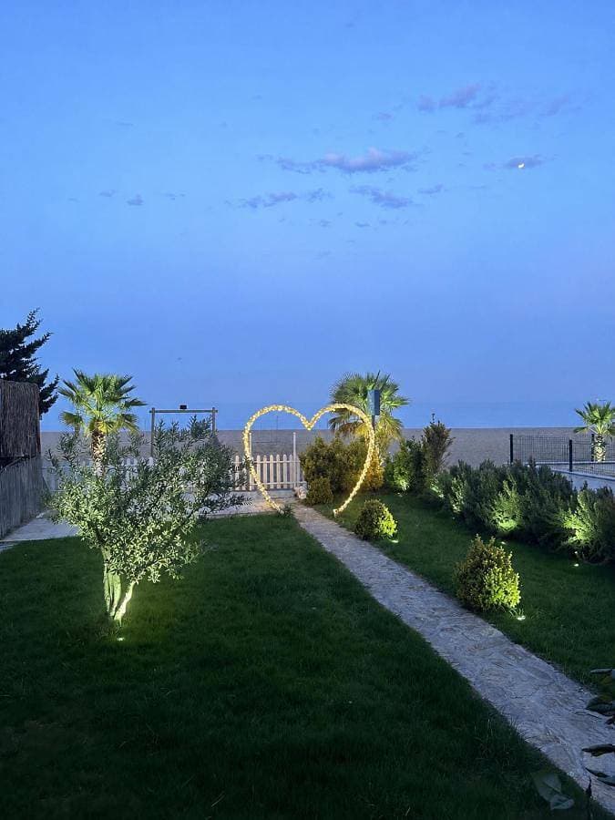 Foto 2 von 10: Quadruple Room with Sea View