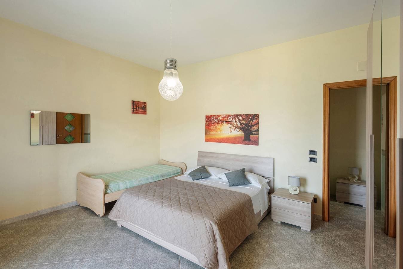 Foto 7 von 21: Zimmer 'Tripla Con Vista Montagna' mit Bergblick, Gemeinschaftsgarten und Wi-Fi