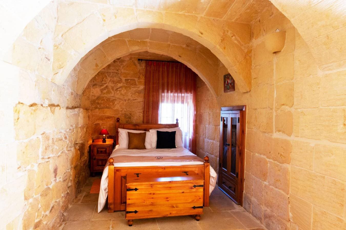 Foto 10 von 21: Villeleynah Amazing Gozitan Villa + Pool
