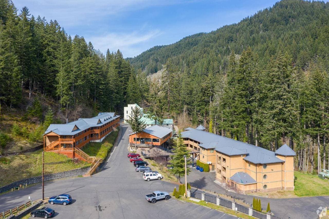 Foto 2 von 76: Carson Hot Springs Resort & Spa