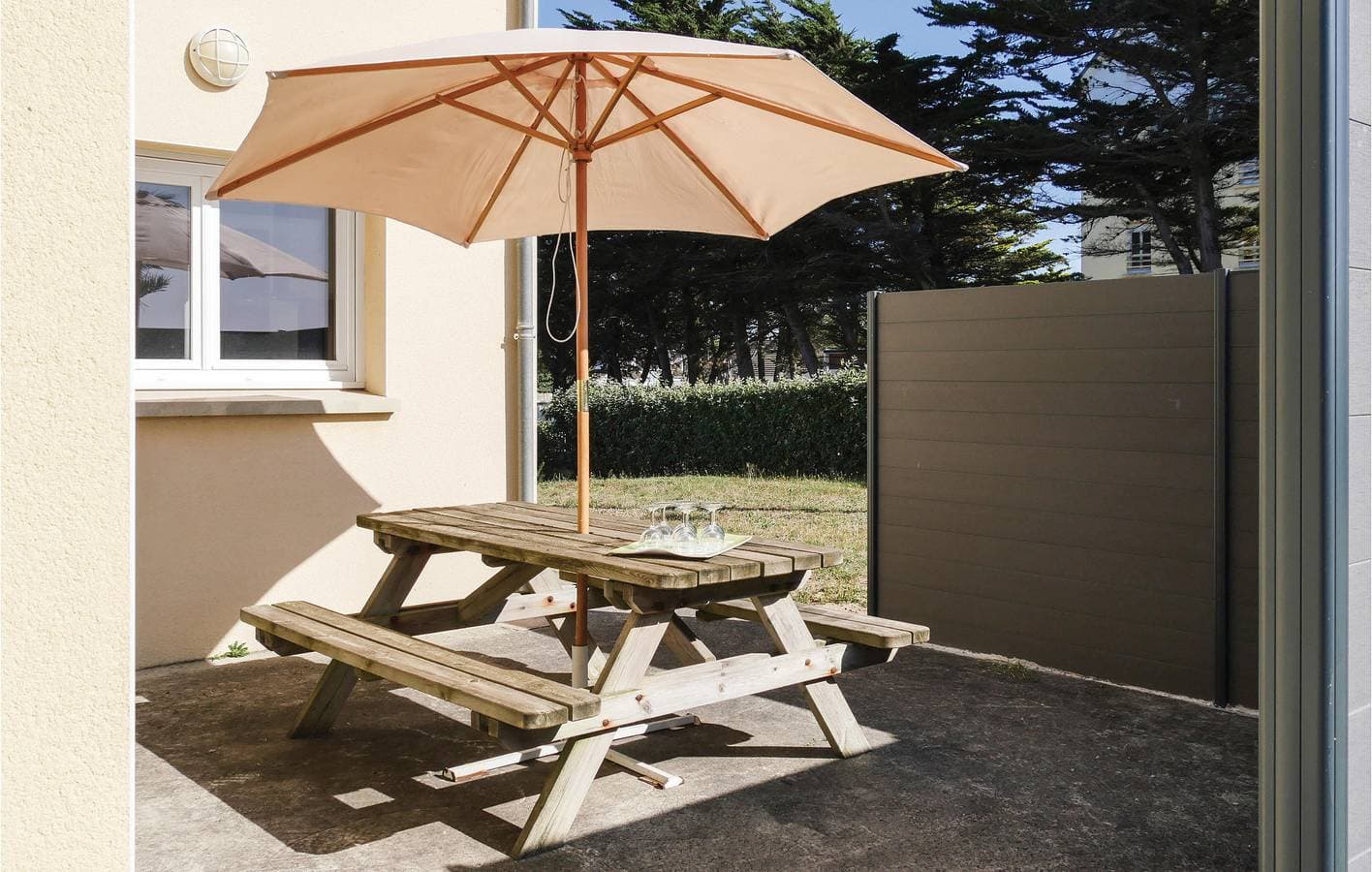 Foto 12 von 28: Appartement am Meer mit kostenlosem Parkplatz und Internet